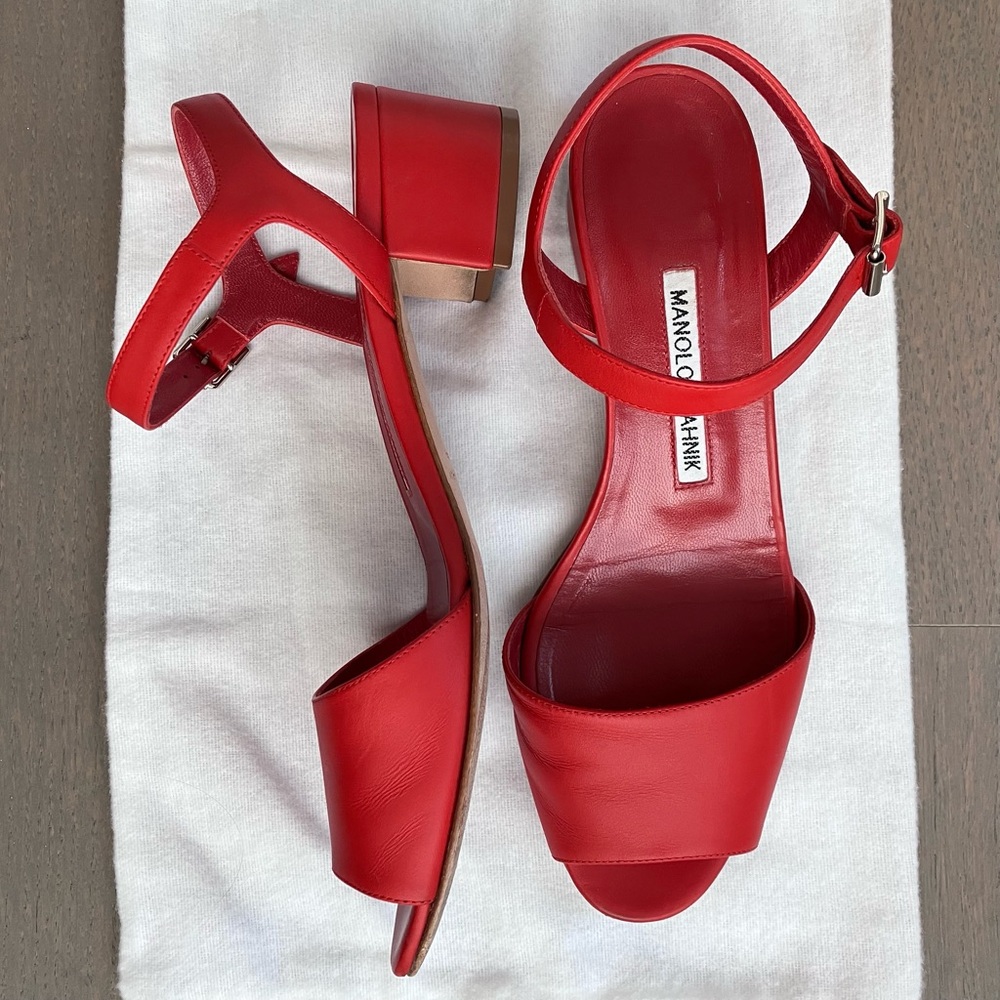 Manolo Blahnik Red Block Heel Sandals Size 36.5 ❤️